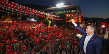 Özgür Özel Amasya’da konuştu: “Milletin rızası olmayan hiçbir düzen meşru değildir”